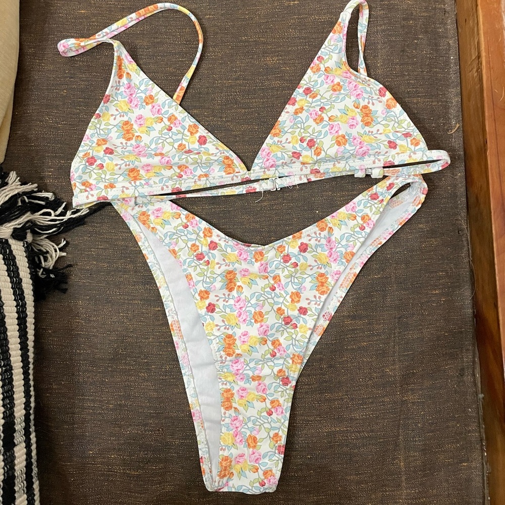 SHEIN bathing suit